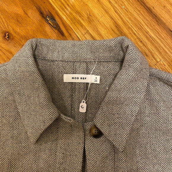Women’s Grey Wool & Polyester Jacket - Picture 3 of 6